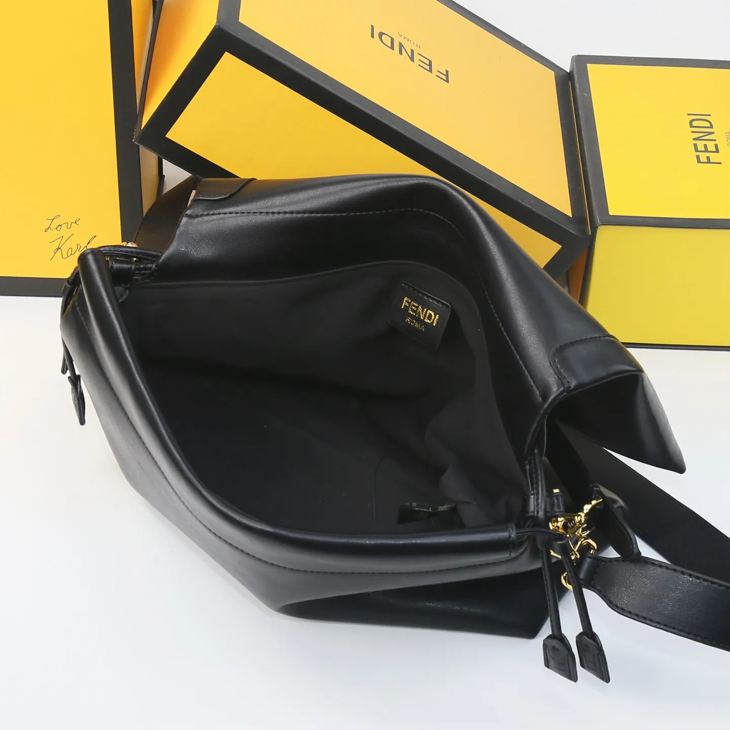 All Categories Fendi Women's Bags (Fendi) Fendi 1222