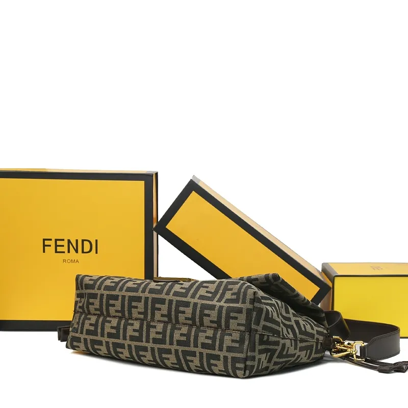 All Categories Fendi Women's Bags (Fendi) Fendi 1222