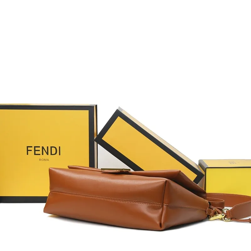 All Categories Fendi Women's Bags (Fendi) Fendi 1222