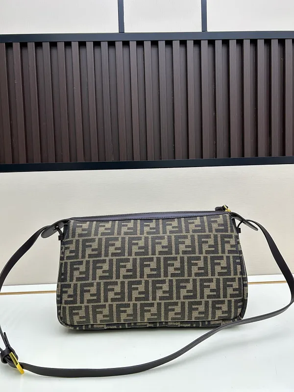All Categories Fendi Women's Bags (Fendi) Fendi 2024-24