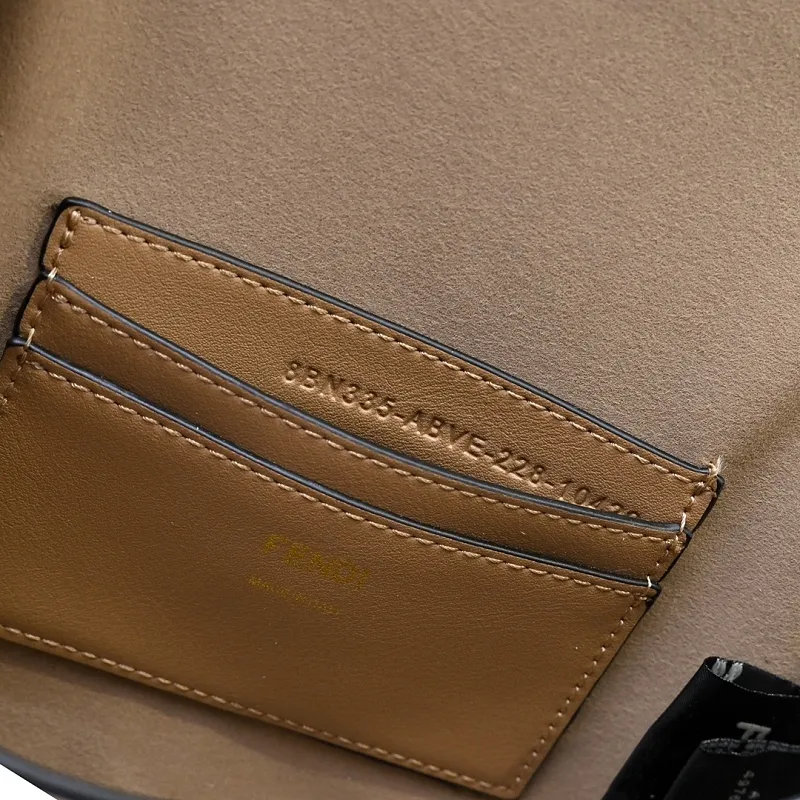 All Categories Fendi Women's Bags (Fendi) Fendi 7758