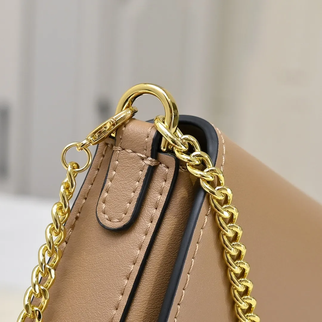 All Categories Fendi Women's Bags (Fendi) Fendi 7758
