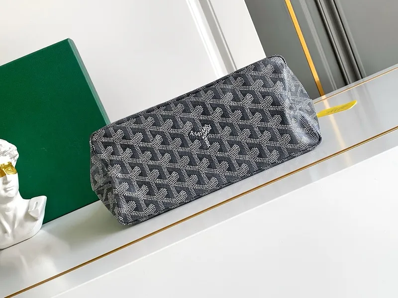 All Categories Official Website "Brand Women's Bags" Women's Bags 💙GOYARD 2026 New Goyard Underarm Bag