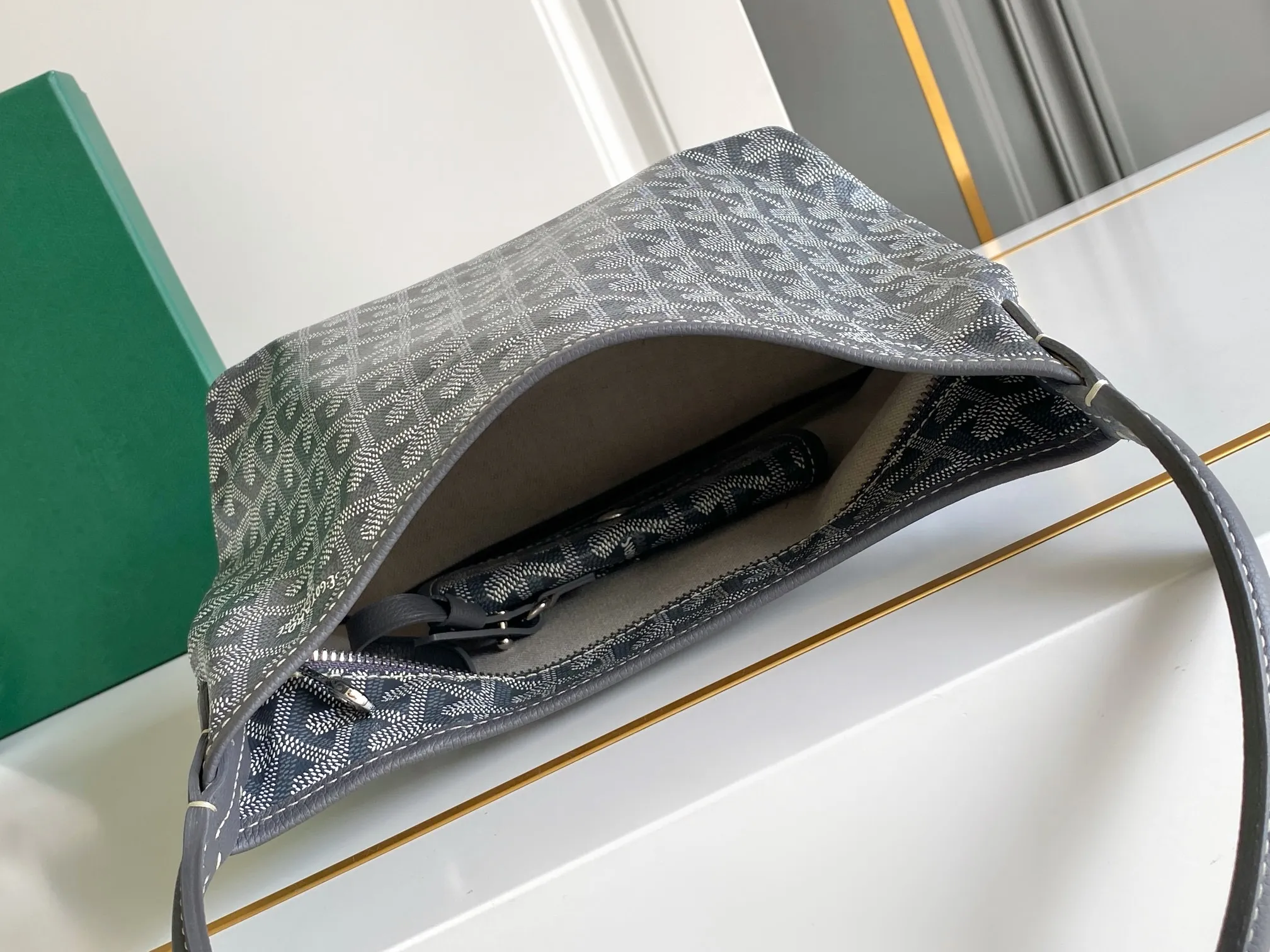All Categories Official Website "Brand Women's Bags" Women's Bags 💙GOYARD 2026 New Goyard Underarm Bag