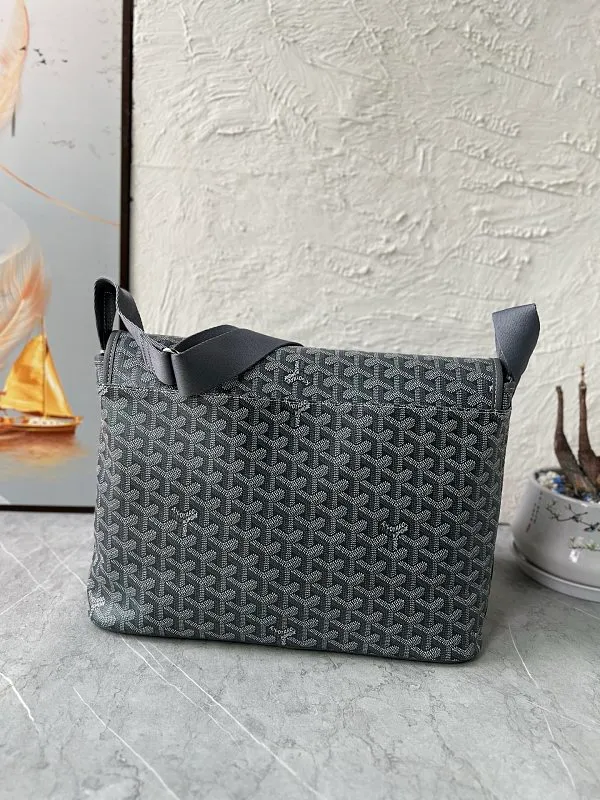All Categories Official Website "Brand Women's Bags" Women's Bags 💙GOYARD 2026 New Goyard Crossbody Bag