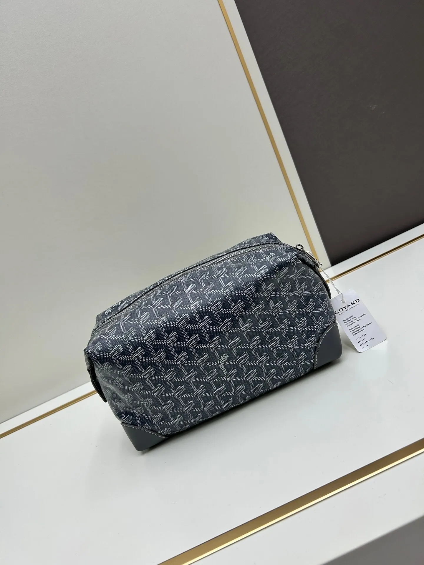 All Categories Official Website "Brand Women's Bags" Women's Bags 💙GOYARD 2024 Official Website New GOYARD Toiletries Bag