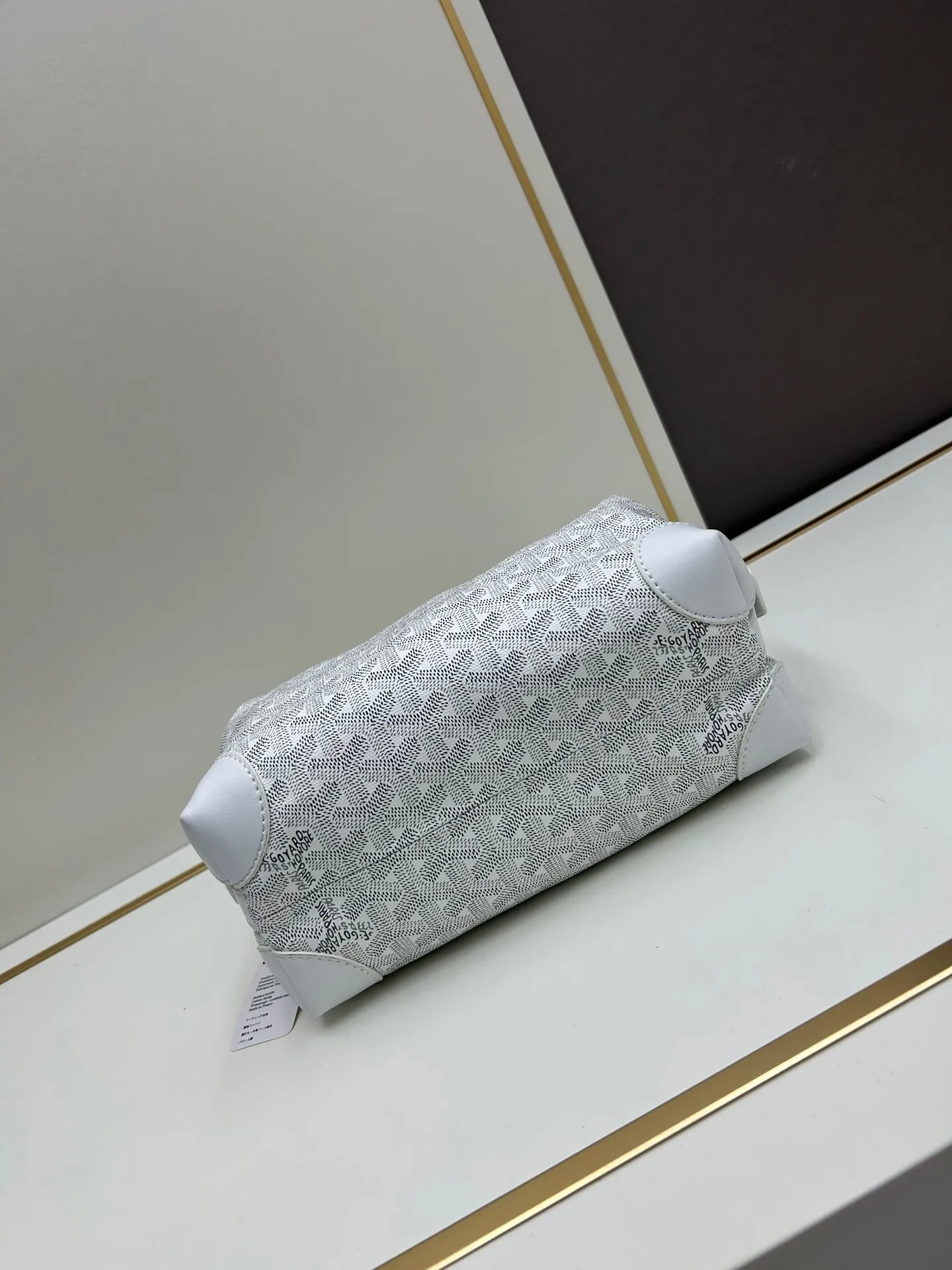 All Categories Official Website "Brand Women's Bags" Women's Bags 💙GOYARD 2024 Official Website New GOYARD Toiletries Bag