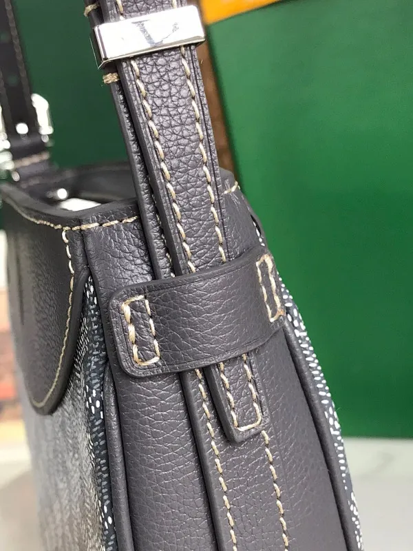 All Categories Official Website "Brand Women's Bags" Women's Bags 💙GOYARD 2025 New Goyard Crossbody Bag