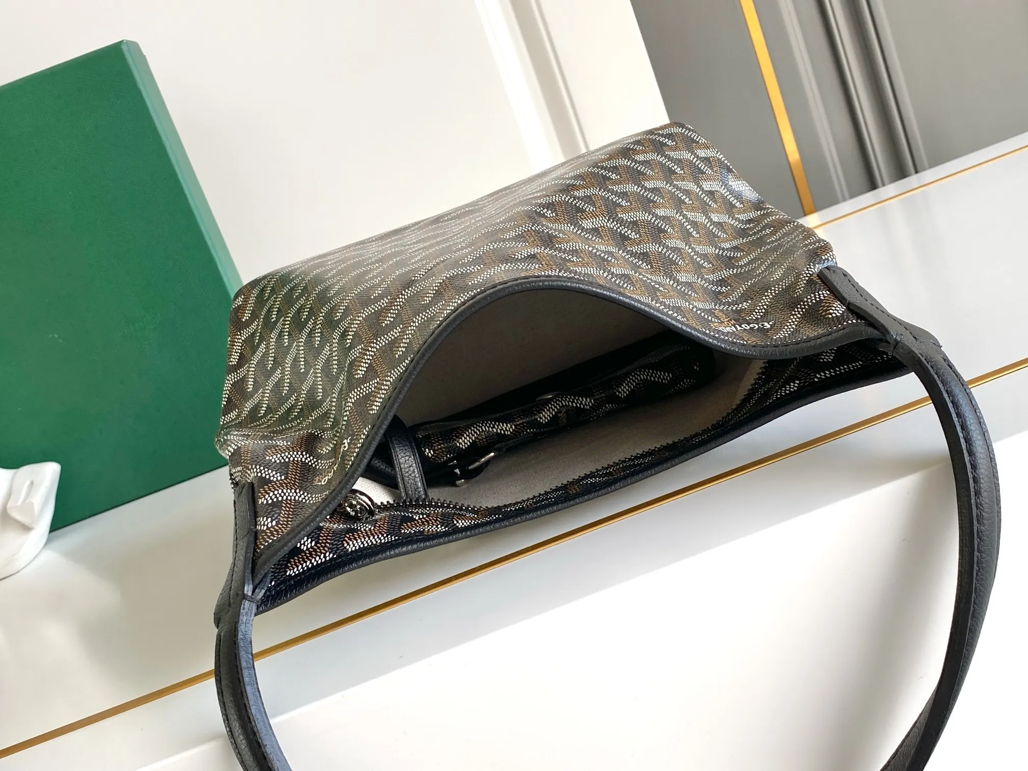 All Categories Official Website "Brand Women's Bags" Women's Bags 💙GOYARD 2026 New Goyard Underarm Bag