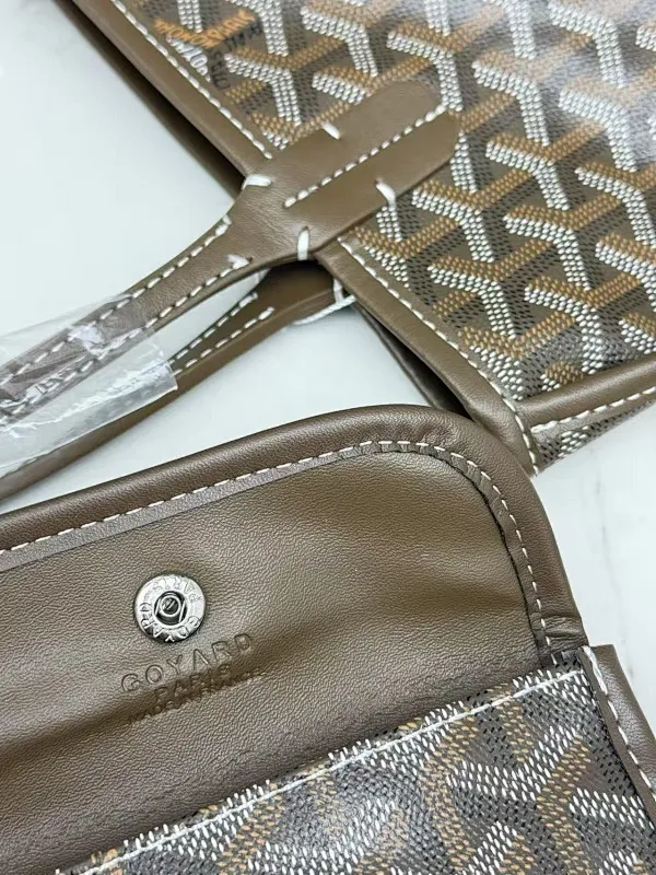 All categories Official website "Brand Women's Bags" Women's Bags 💙GOYARD 2025 new goyard handbags