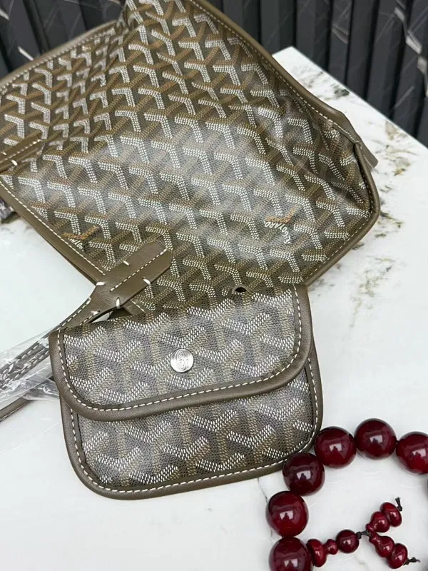 All categories Official website "Brand Women's Bags" Women's Bags 💙GOYARD 2025 new goyard handbags
