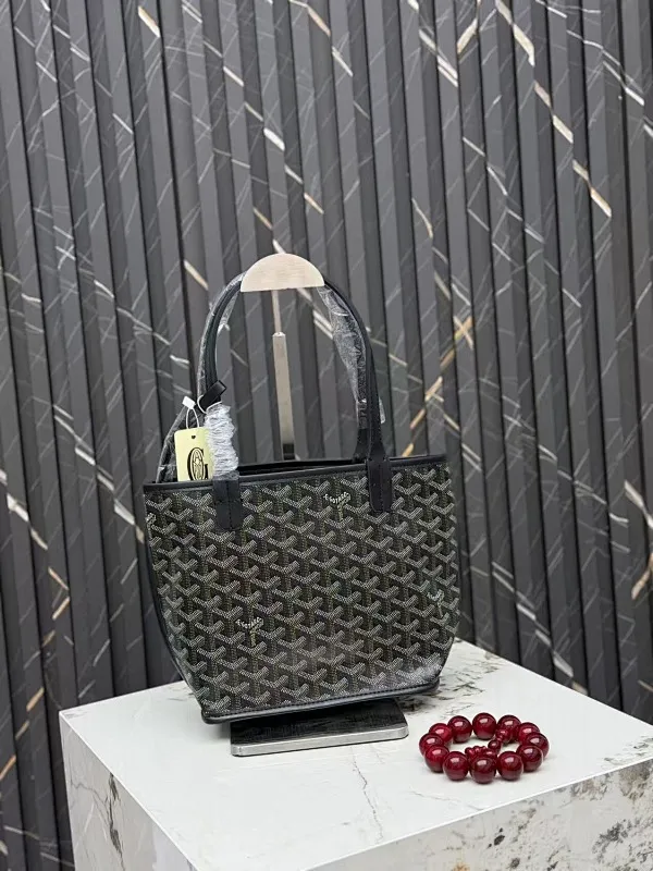 All categories Official website "Brand Women's Bags" Women's Bags 💙GOYARD 2025 new goyard handbags