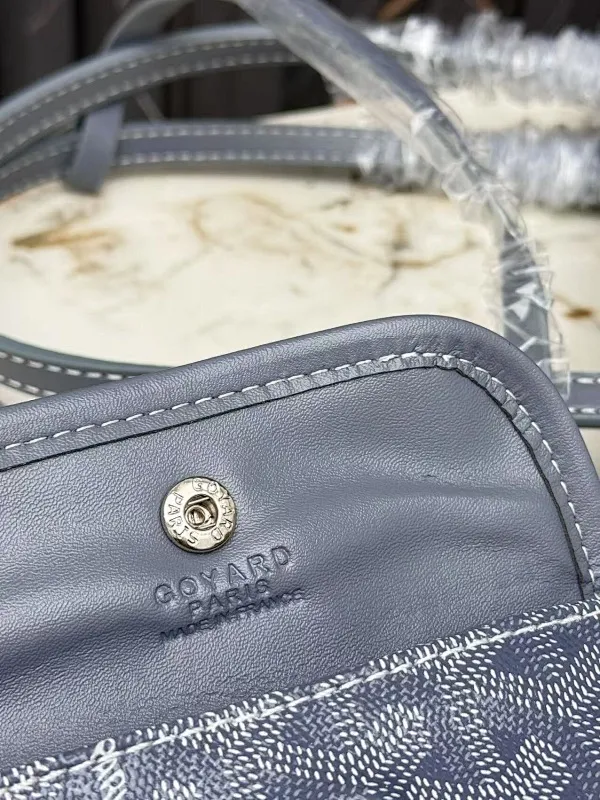 All categories Official website "Brand Women's Bags" Women's Bags 💙GOYARD 2025 new goyard handbags