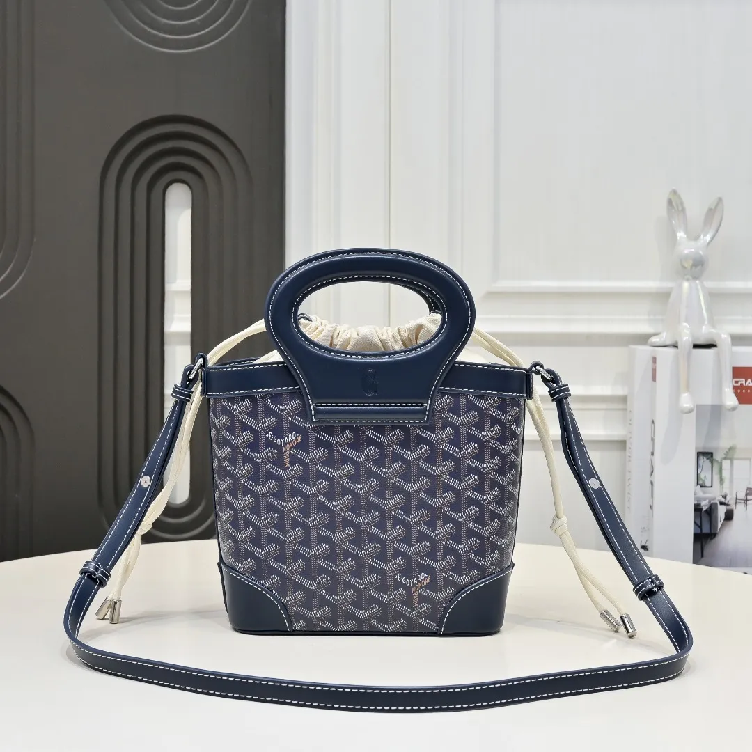 All Categories Official Website "Brand Women's Bags" Women's Bags 💙GOYARD 2026 New Goyard Crossbody Bag