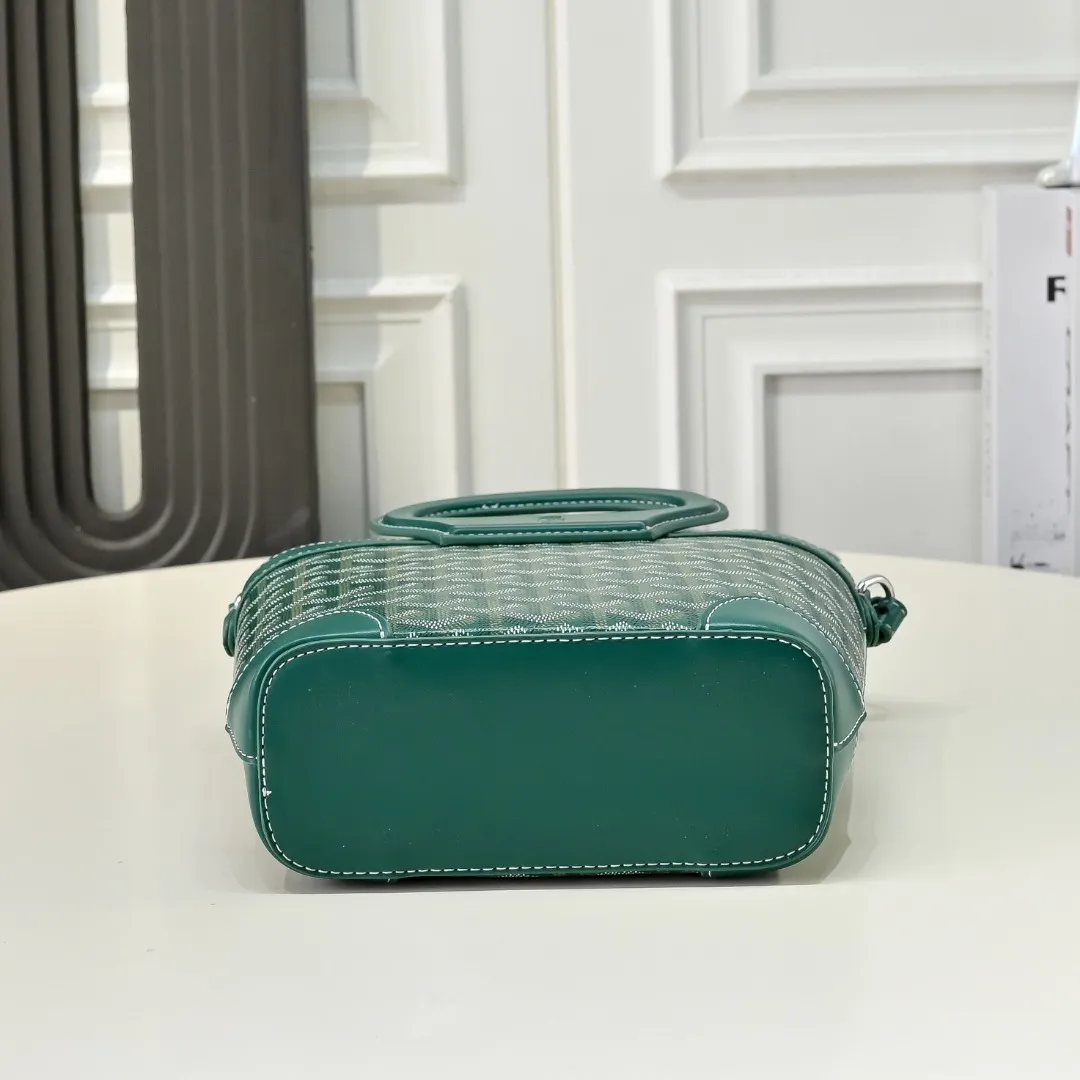 All Categories Official Website "Brand Women's Bags" Women's Bags 💙GOYARD 2026 New Goyard Crossbody Bag