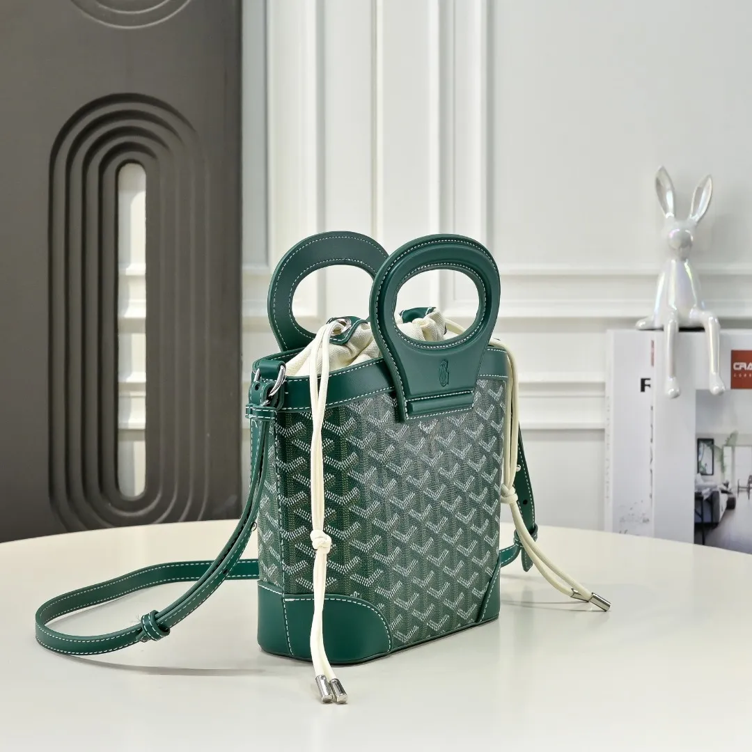 All Categories Official Website "Brand Women's Bags" Women's Bags 💙GOYARD 2026 New Goyard Crossbody Bag