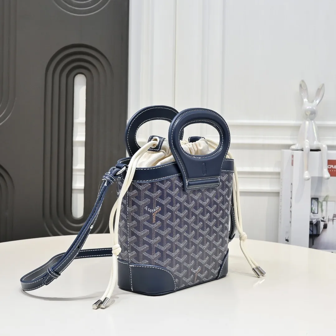 All Categories Official Website "Brand Women's Bags" Women's Bags 💙GOYARD 2026 New Goyard Crossbody Bag