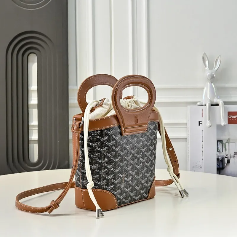 All Categories Official Website "Brand Women's Bags" Women's Bags 💙GOYARD 2026 New Goyard Crossbody Bag