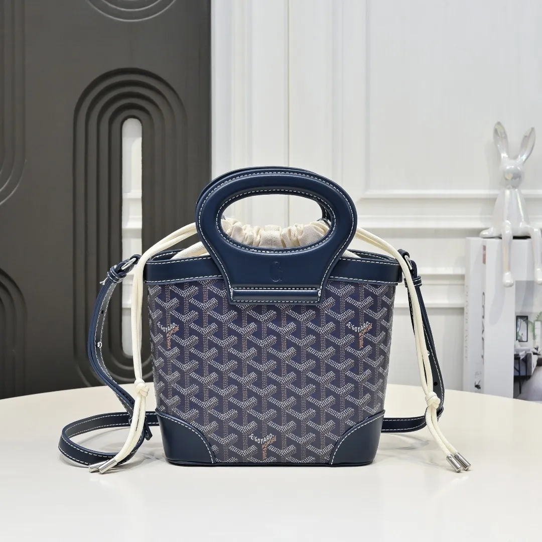 All Categories Official Website "Brand Women's Bags" Women's Bags 💙GOYARD 2026 New Goyard Crossbody Bag