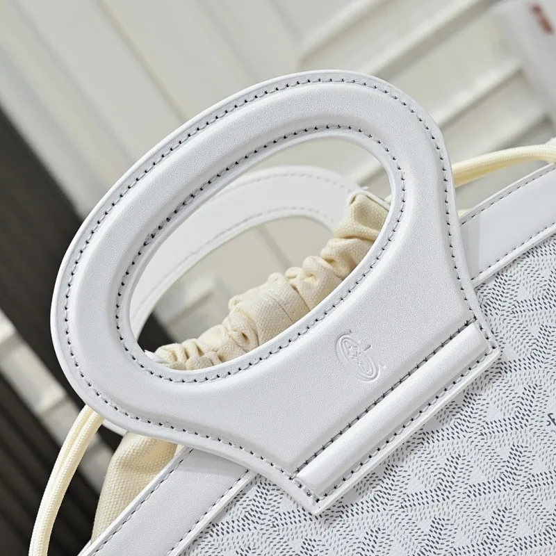 All Categories Official Website "Brand Women's Bags" Women's Bags 💙GOYARD 2026 New Goyard Crossbody Bag