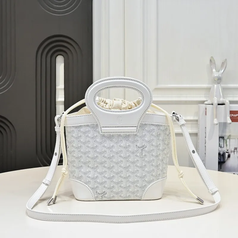All Categories Official Website "Brand Women's Bags" Women's Bags 💙GOYARD 2026 New Goyard Crossbody Bag