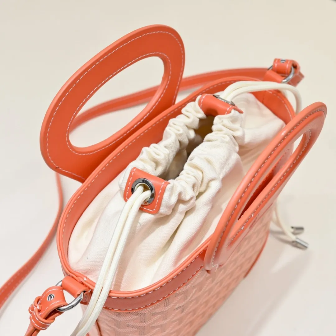 All Categories Official Website "Brand Women's Bags" Women's Bags 💙GOYARD 2026 New Goyard Crossbody Bag