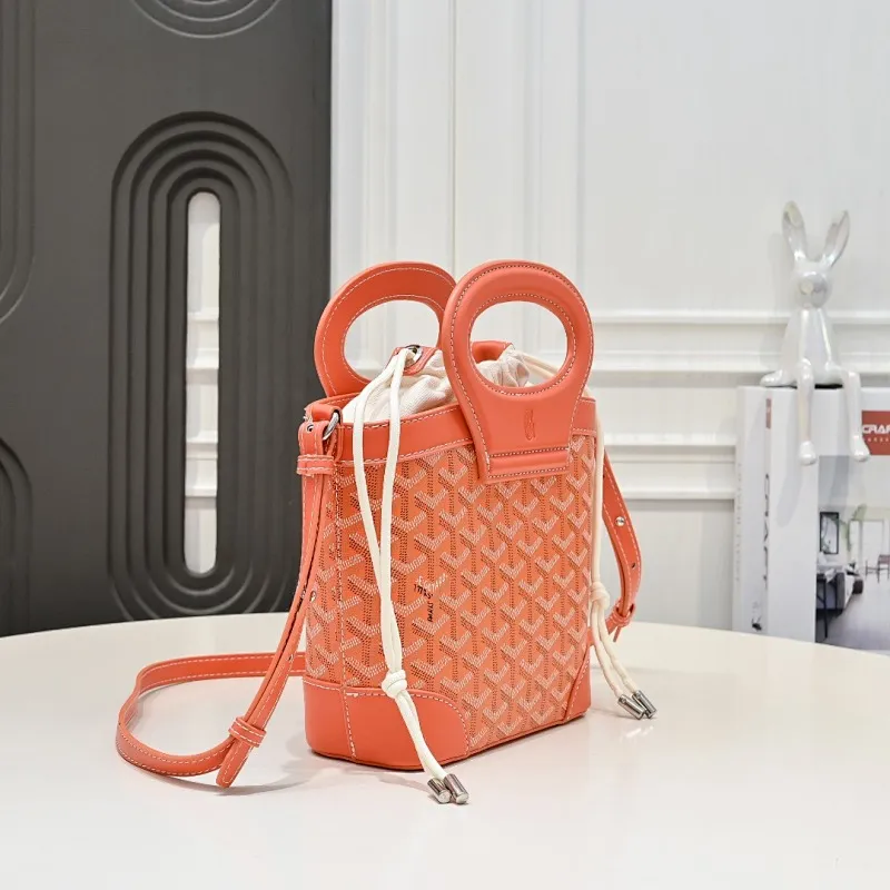 All Categories Official Website "Brand Women's Bags" Women's Bags 💙GOYARD 2026 New Goyard Crossbody Bag