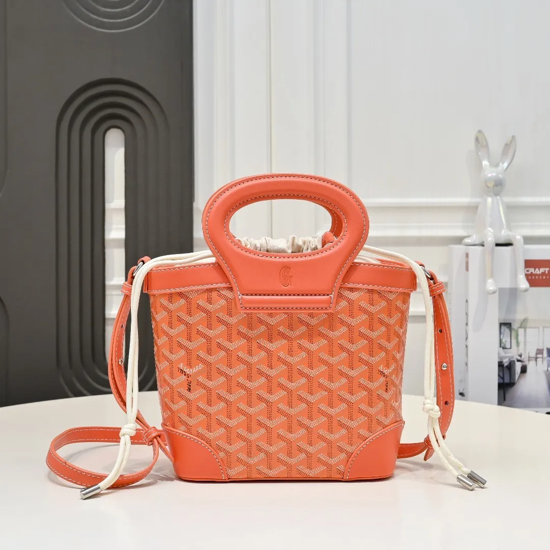 All Categories Official Website "Brand Women's Bags" Women's Bags 💙GOYARD 2026 New Goyard Crossbody Bag