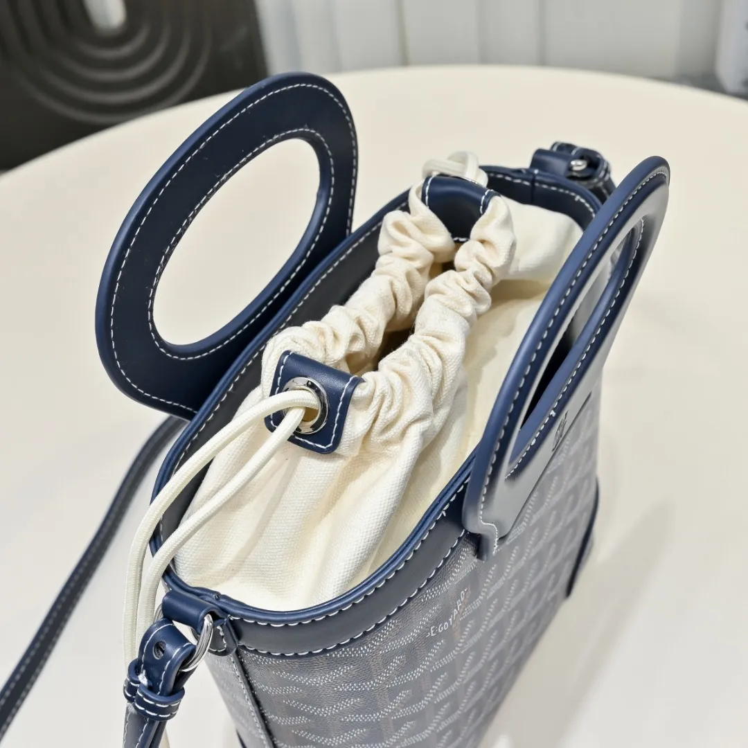 All Categories Official Website "Brand Women's Bags" Women's Bags 💙GOYARD 2026 New Goyard Crossbody Bag