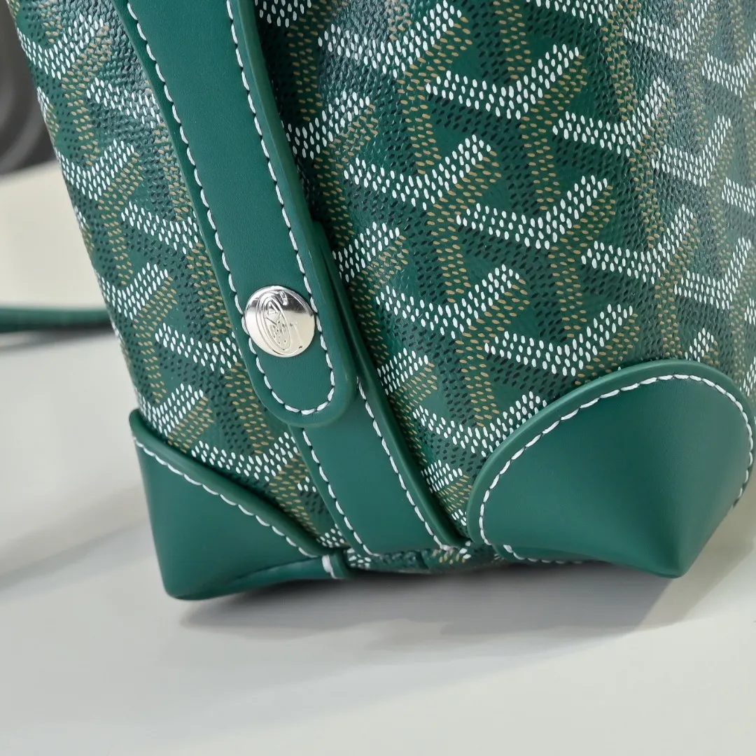 All Categories Official Website "Brand Women's Bags" Women's Bags 💙GOYARD 2026 New Goyard Crossbody Bag
