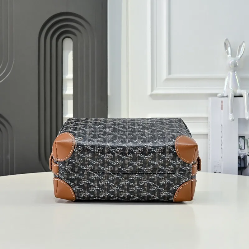 All Categories Official Website "Brand Women's Bags" Women's Bags 💙GOYARD 2026 New Goyard Crossbody Bag