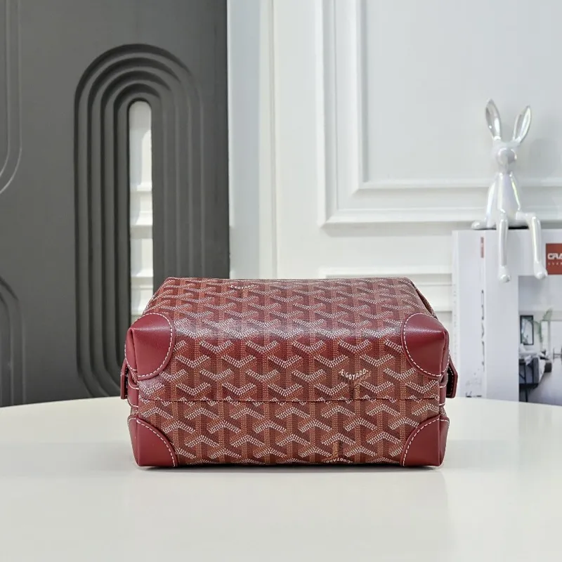 All Categories Official Website "Brand Women's Bags" Women's Bags 💙GOYARD 2026 New Goyard Crossbody Bag