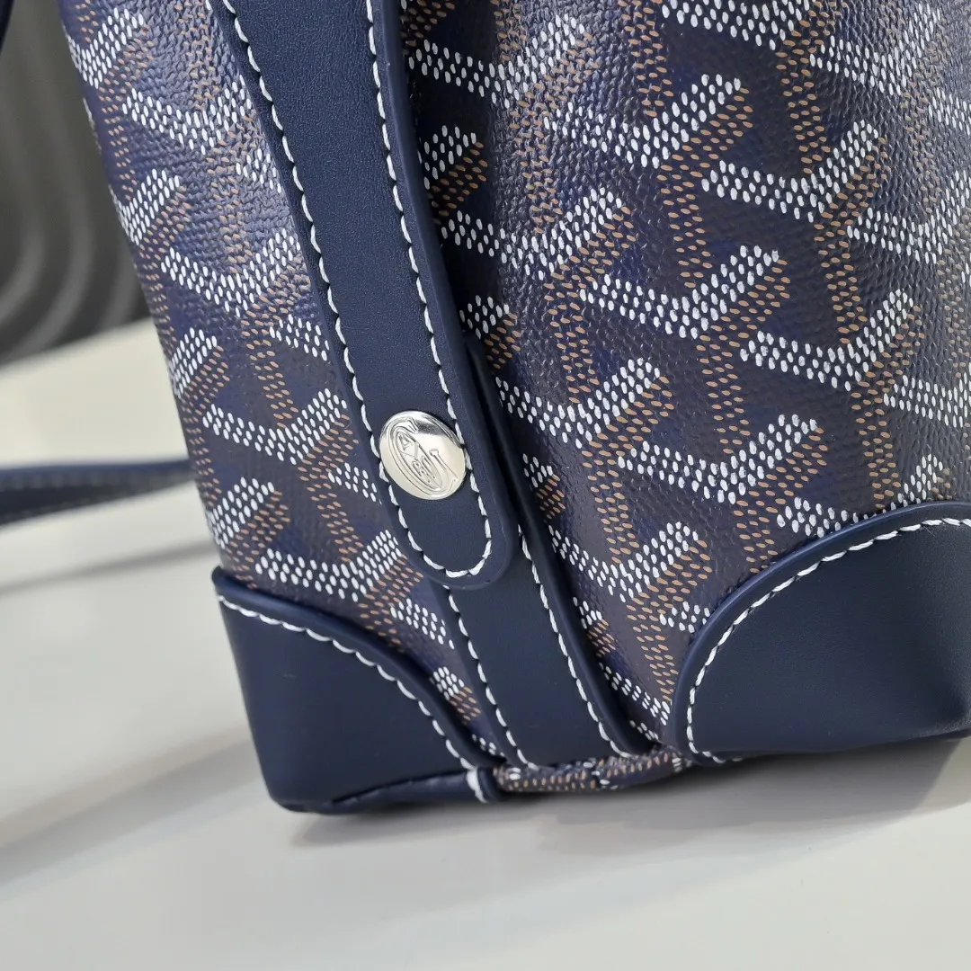 All Categories Official Website "Brand Women's Bags" Women's Bags 💙GOYARD 2026 New Goyard Crossbody Bag