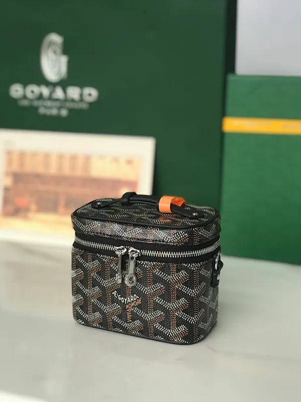 All Categories Official Website "Brand Women's Bags" Women's Bags 💙GOYARD 2025 New GOYARD Cosmetic Bag