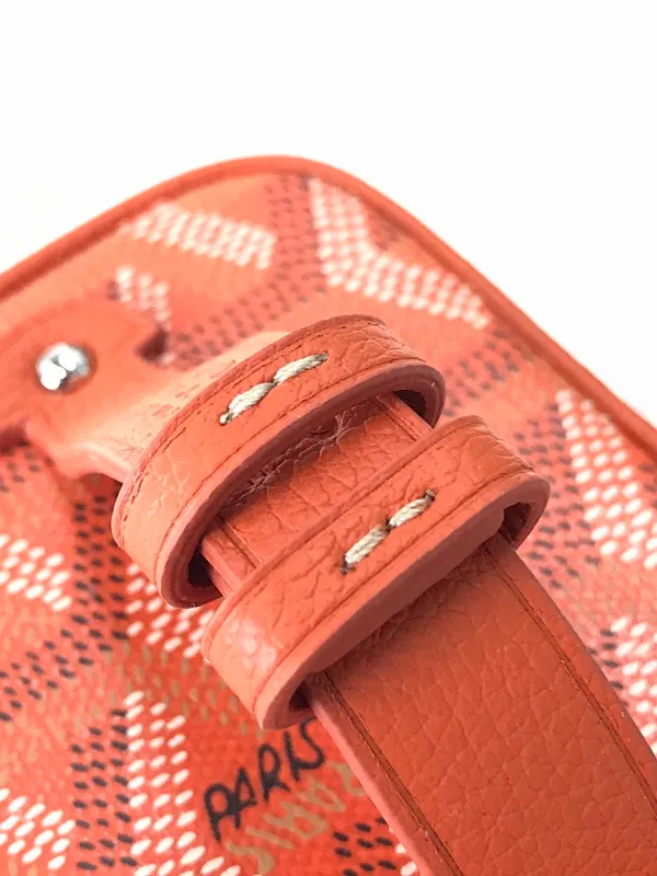 All Categories Official Website "Brand Women's Bags" Women's Bags 💙GOYARD 2025 New GOYARD Cosmetic Bag