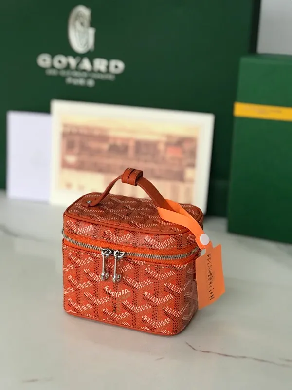 All Categories Official Website "Brand Women's Bags" Women's Bags 💙GOYARD 2025 New GOYARD Cosmetic Bag