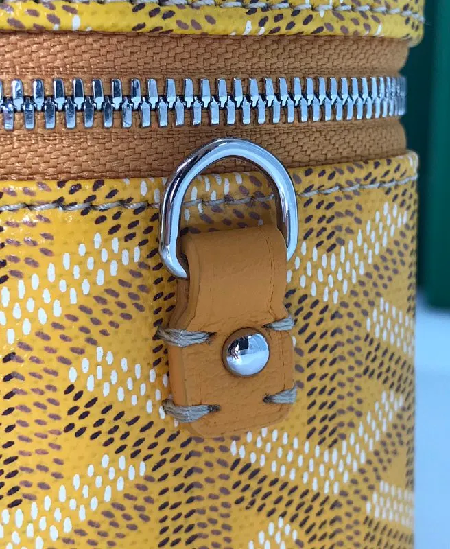 All Categories Official Website "Brand Women's Bags" Women's Bags 💙GOYARD 2025 New GOYARD Cosmetic Bag