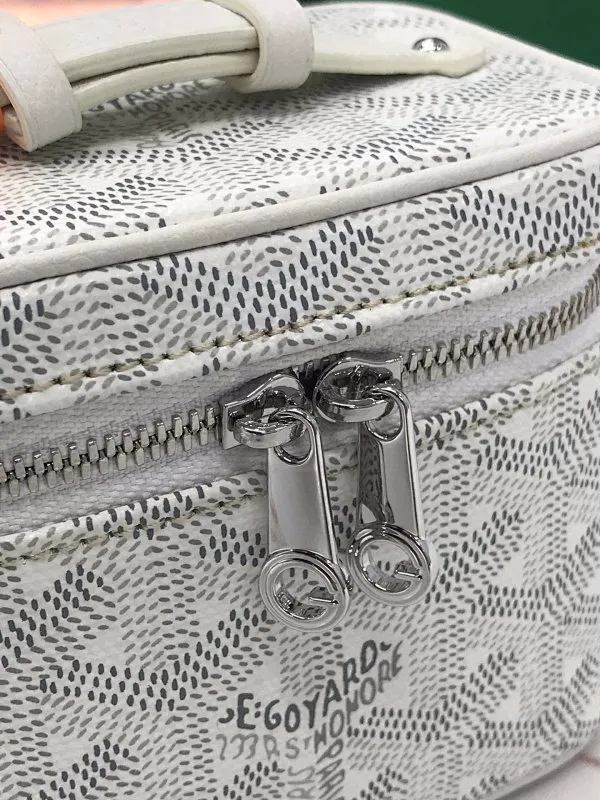 All Categories Official Website "Brand Women's Bags" Women's Bags 💙GOYARD 2025 New GOYARD Cosmetic Bag