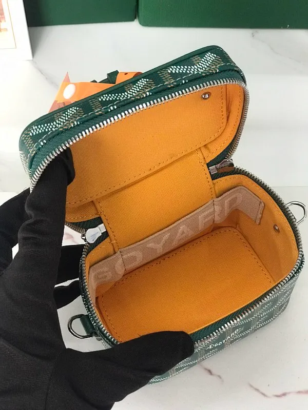 All Categories Official Website "Brand Women's Bags" Women's Bags 💙GOYARD 2025 New GOYARD Cosmetic Bag