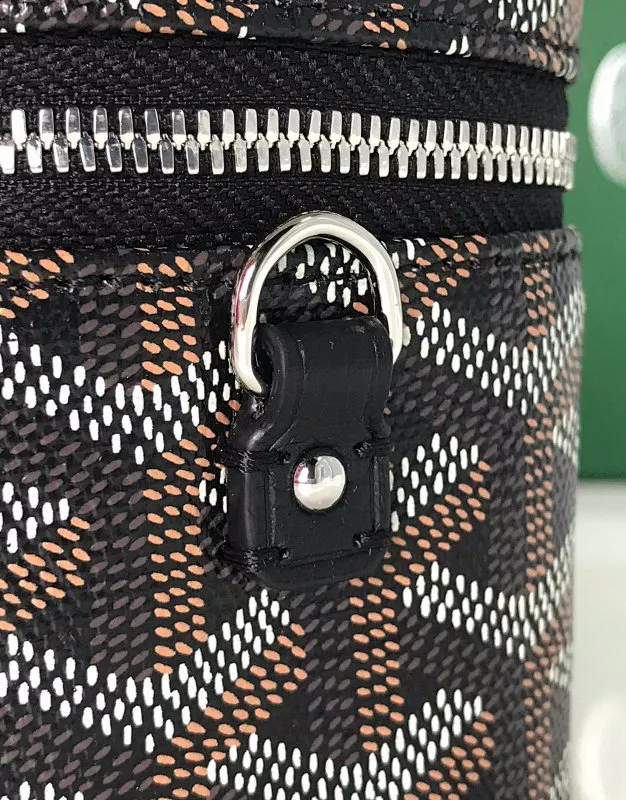 All Categories Official Website "Brand Women's Bags" Women's Bags 💙GOYARD 2025 New GOYARD Cosmetic Bag