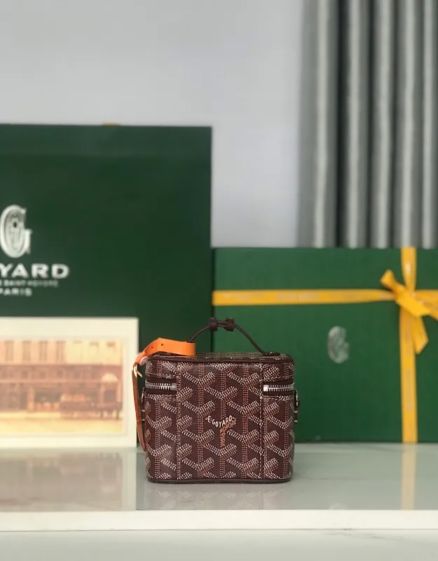 All Categories Official Website "Brand Women's Bags" Women's Bags 💙GOYARD 2025 New GOYARD Cosmetic Bag
