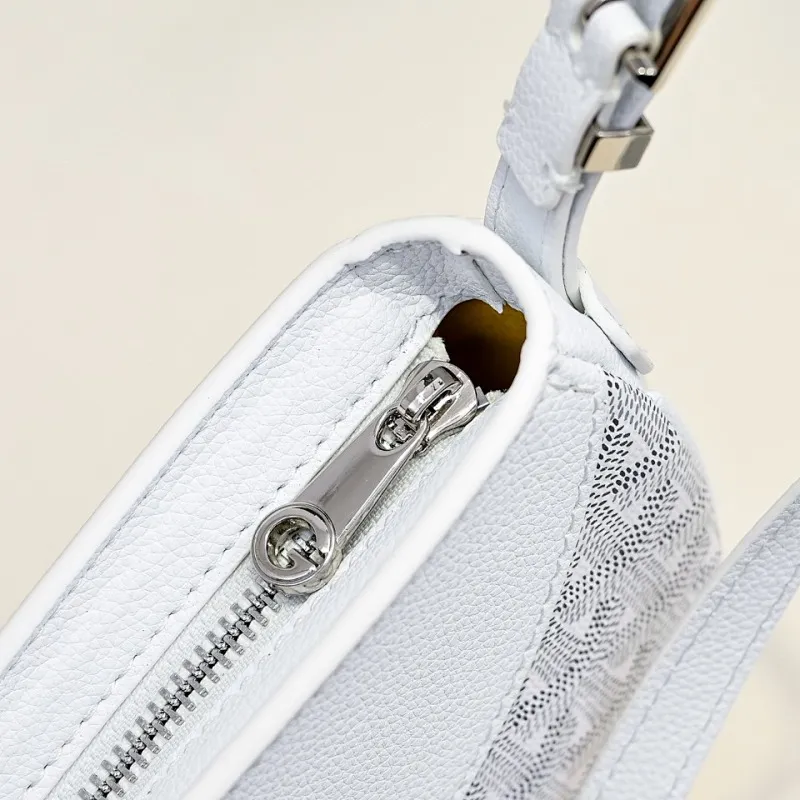 All Categories Official Website "Brand Women's Bags" Women's Bags 💙GOYARD 2026 New Goyard Crossbody Bag
