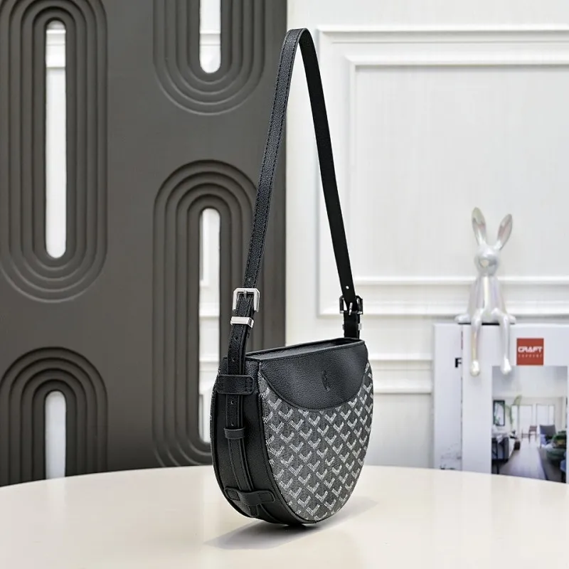 All Categories Official Website "Brand Women's Bags" Women's Bags 💙GOYARD 2026 New Goyard Crossbody Bag