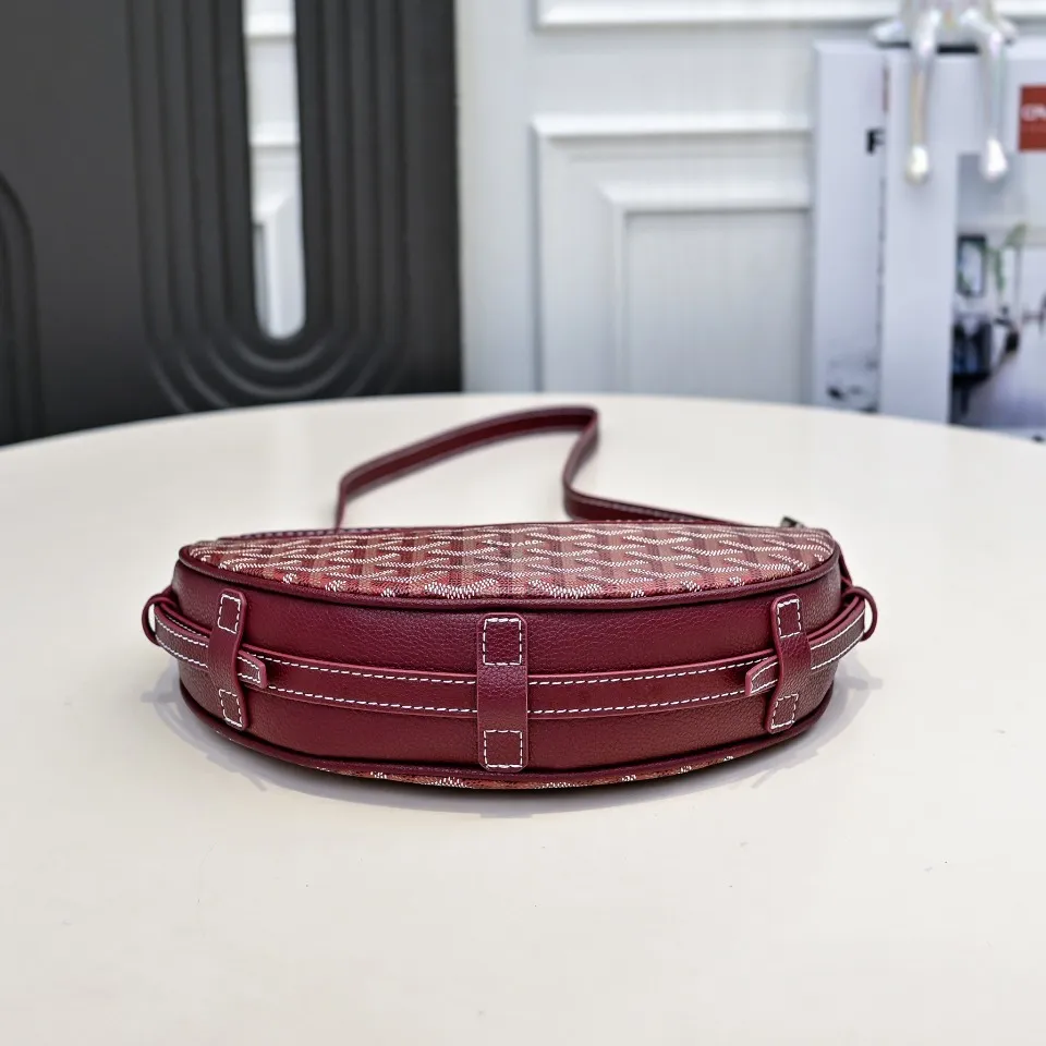 All Categories Official Website "Brand Women's Bags" Women's Bags 💙GOYARD 2026 New Goyard Crossbody Bag