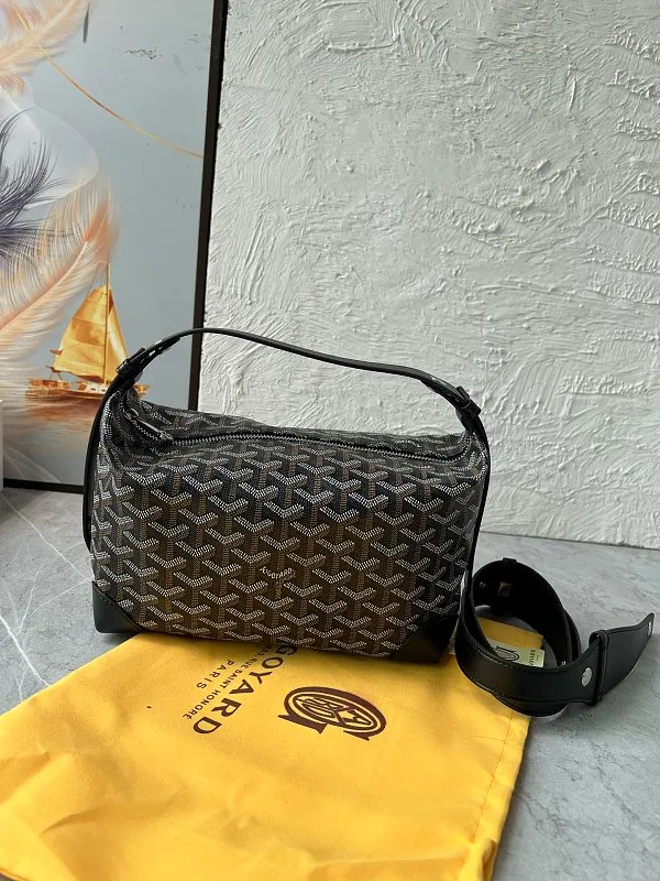 All Categories Official Website "Brand Women's Bags" Women's Bags 💙GOYARD 2026 New Goyard Crossbody Bag
