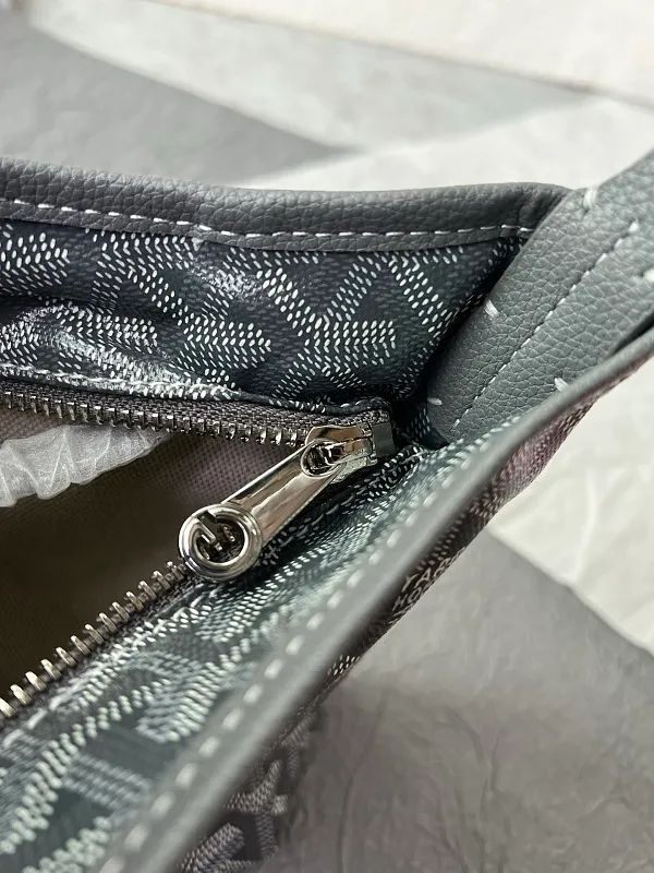 All Categories Official Website "Brand Women's Bags" Women's Bags 💙GOYARD 2026 New Goyard Underarm Bag