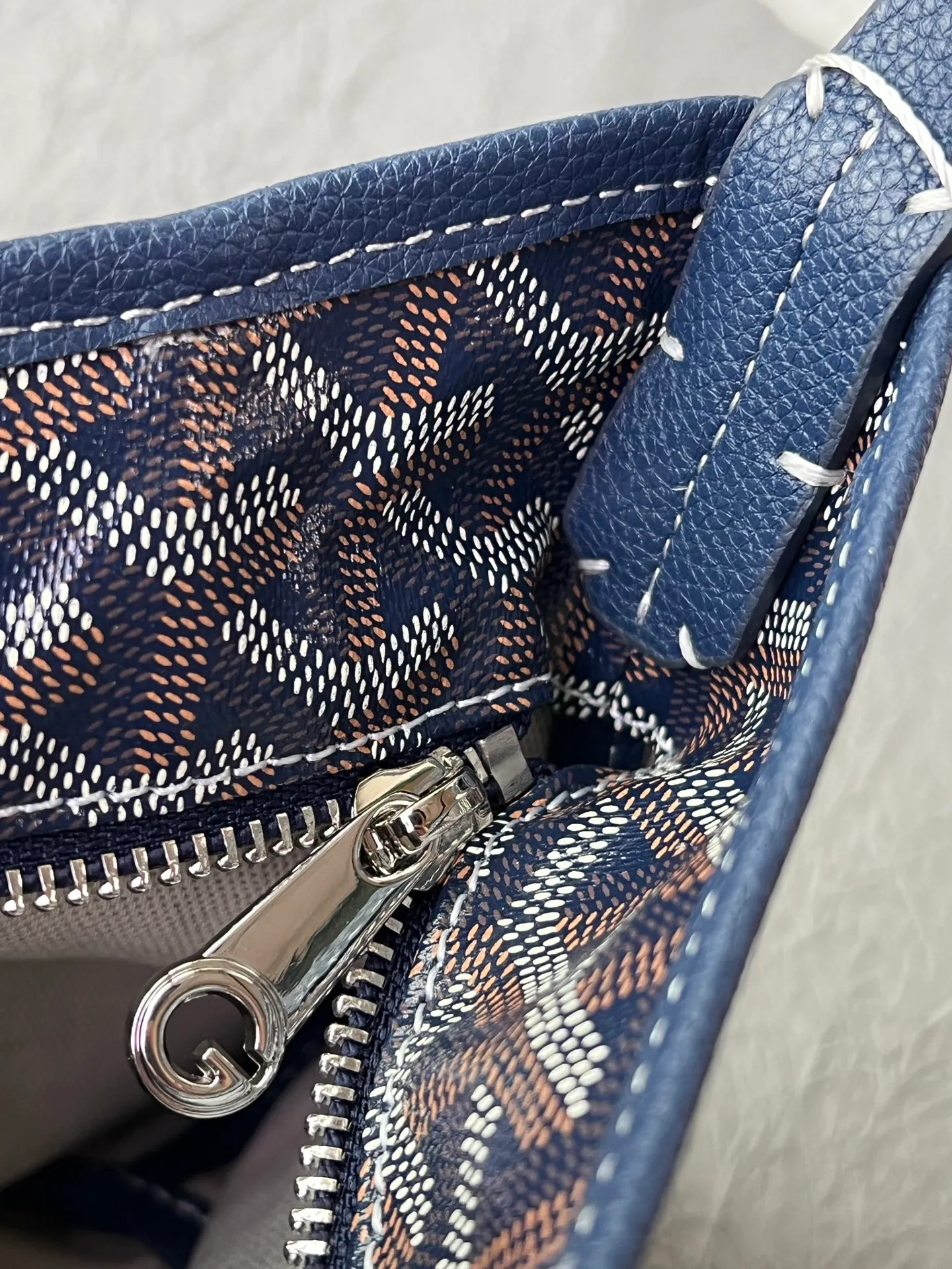 All Categories Official Website "Brand Women's Bags" Women's Bags 💙GOYARD 2026 New Goyard Underarm Bag