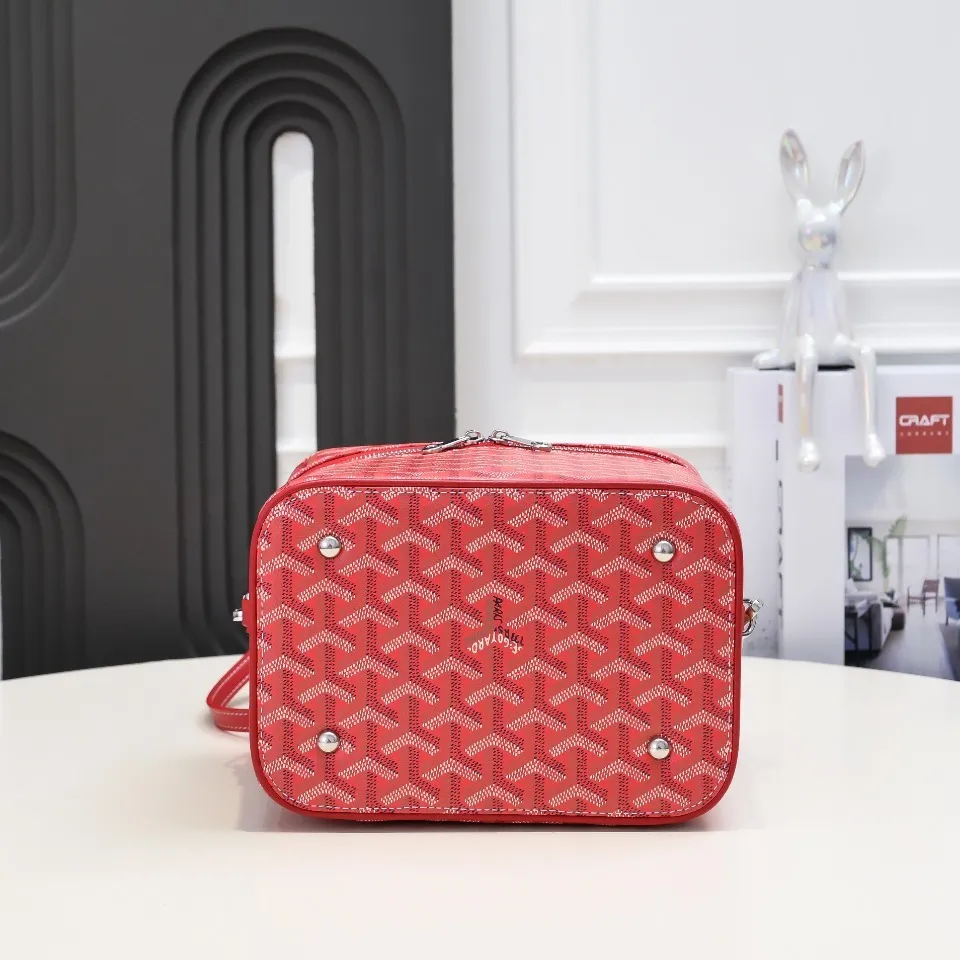 All Categories Official Website "Brand Women's Bags" Women's Bags 💙GOYARD 2026 New Goyard Cosmetic Bag