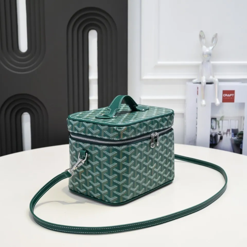 All Categories Official Website "Brand Women's Bags" Women's Bags 💙GOYARD 2026 New Goyard Cosmetic Bag