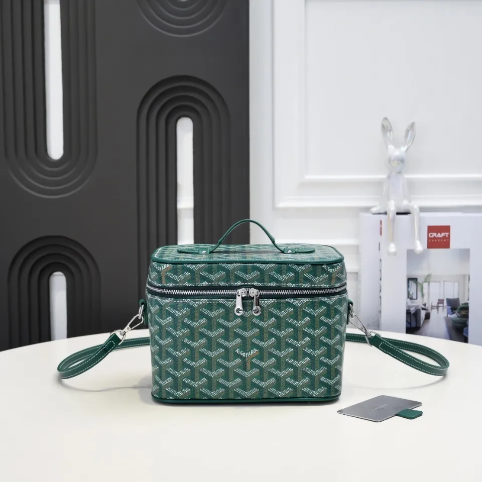 All Categories Official Website "Brand Women's Bags" Women's Bags 💙GOYARD 2026 New Goyard Cosmetic Bag